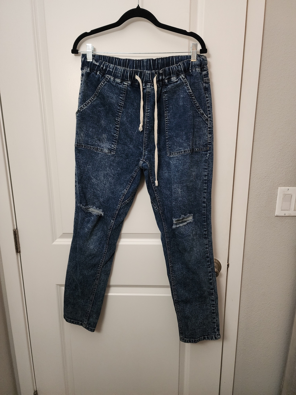 5/$30 Dark Blue Drawstring Denim Distressed Jogger Jeans